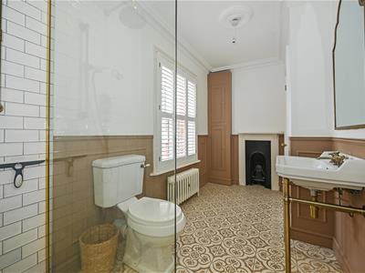 Picture 10